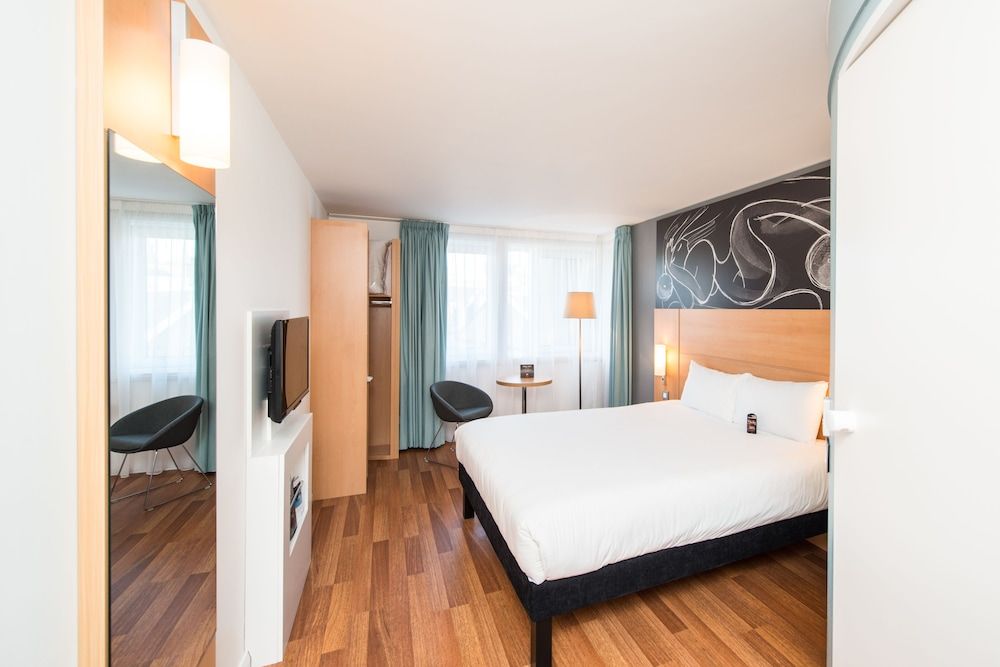 Double Room, 1 Double Bed