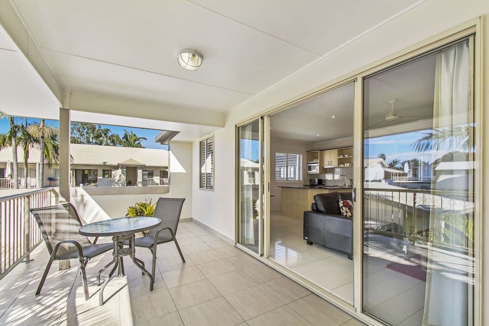 Noosa River Palms Apartment, 1 Bedroom, River View 6