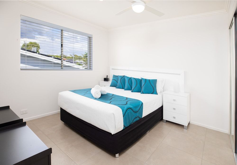 Noosa River Palms Deluxe Apartment, 2 Bedrooms 4