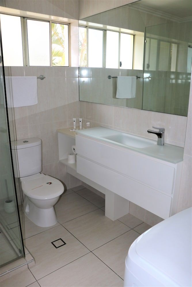 Noosa River Palms Deluxe Apartment, 2 Bedrooms 26