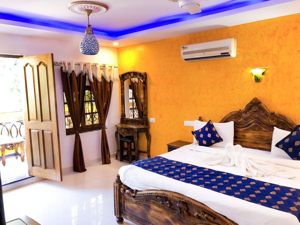 Veronica Guest House Standard A/C Room 5