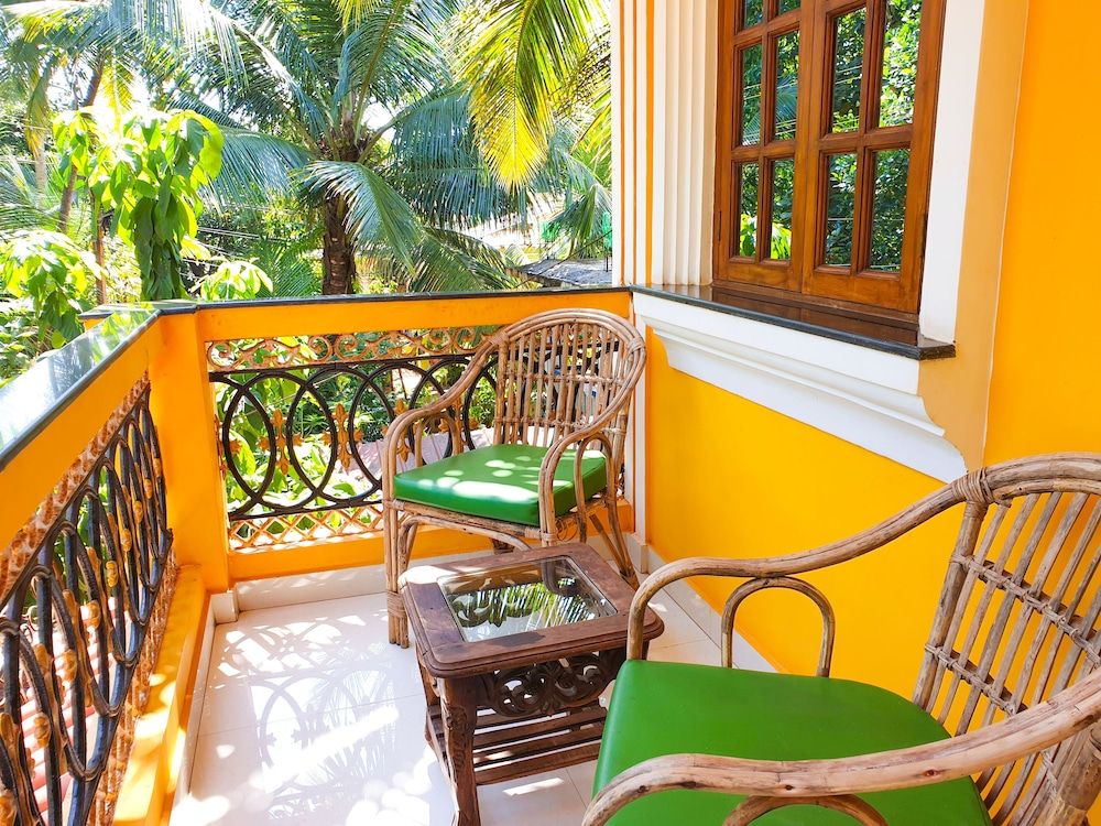 Veronica Guest House Standard A/C Room 16