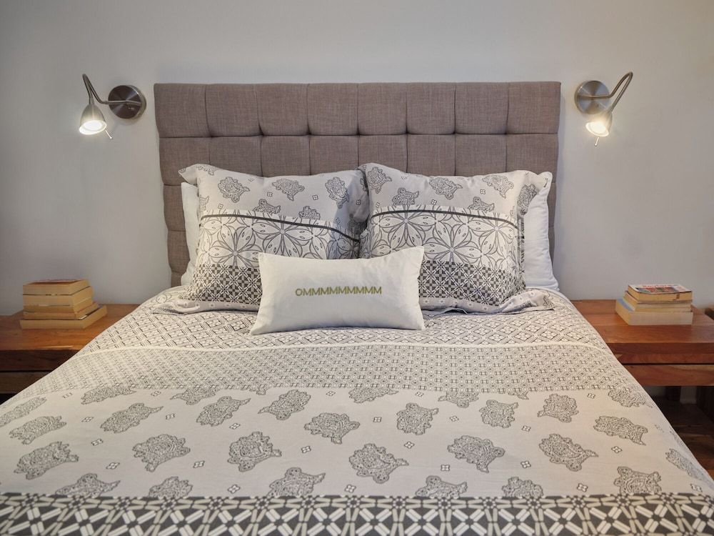 Le Widor, Petit Hôtel Classic Room, 1 Queen Bed (No 3)