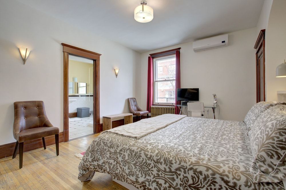 Le Widor, Petit Hôtel Superior Room, 1 King Bed (No 2) 3