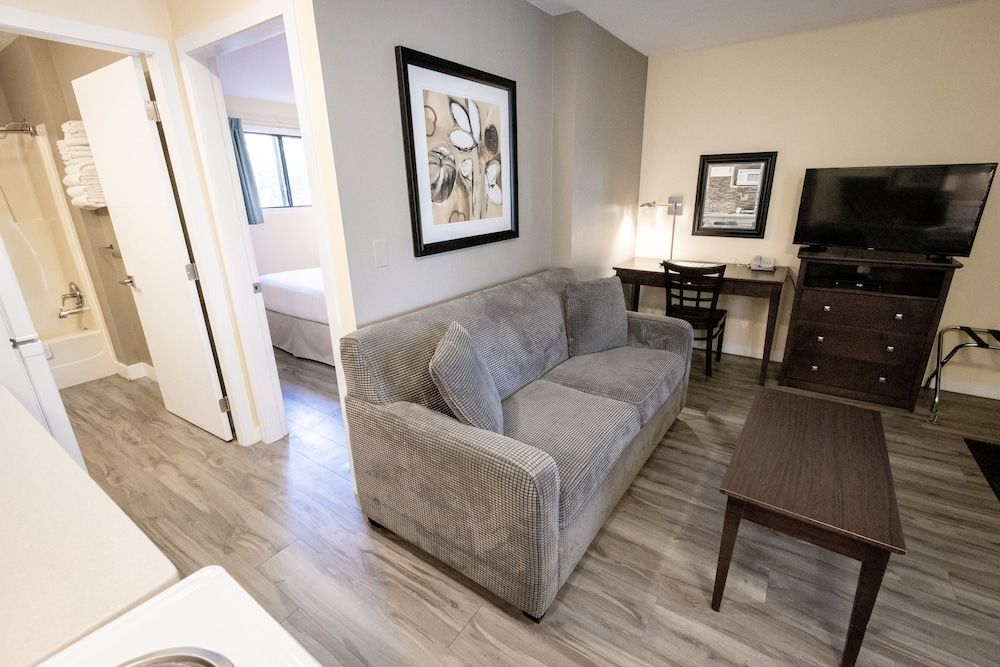 Siesta Suites Suite, 1 Bedroom, Kitchen 6