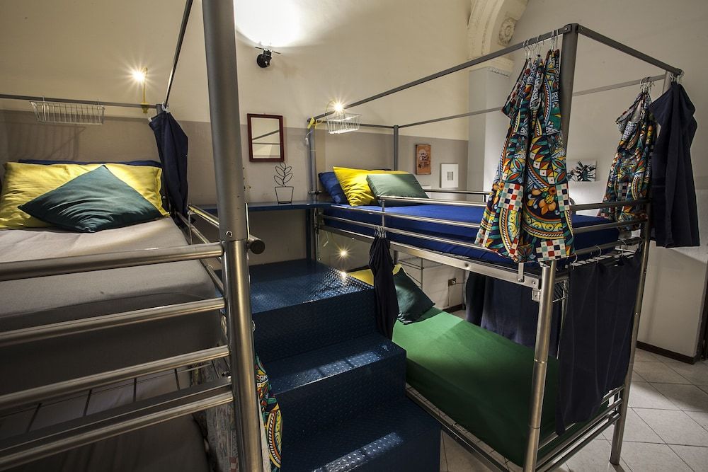Standard Shared Dormitory, Women only