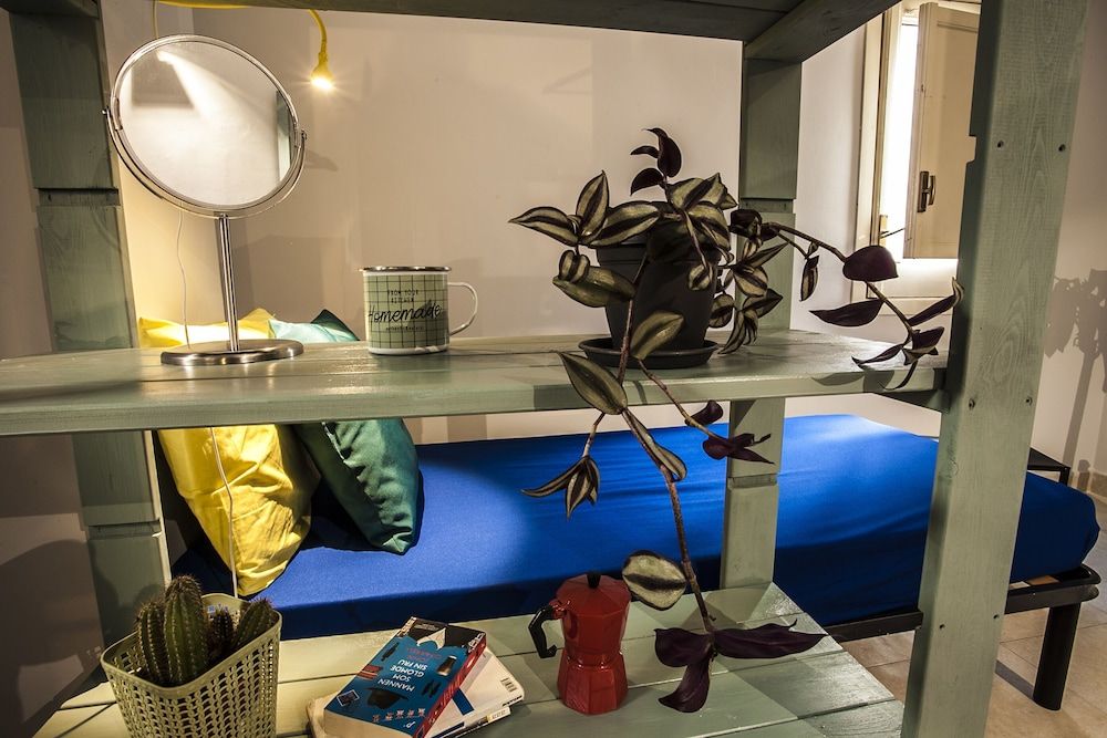Standard Shared Dormitory, Ensuite (6 pax)