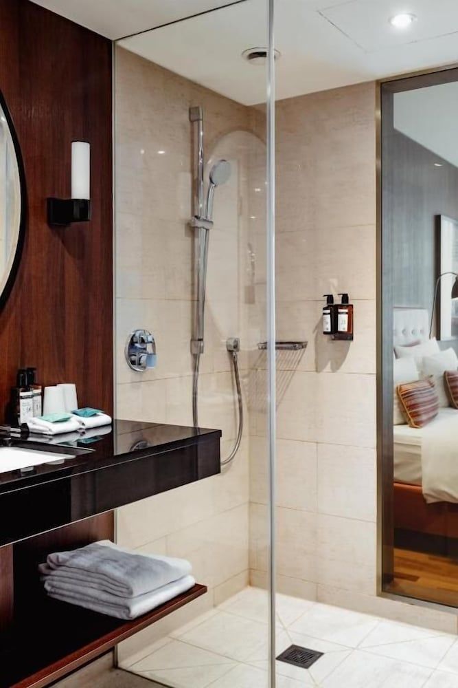 AMERON Hamburg Hotel Speicherstadt Standard Room 5