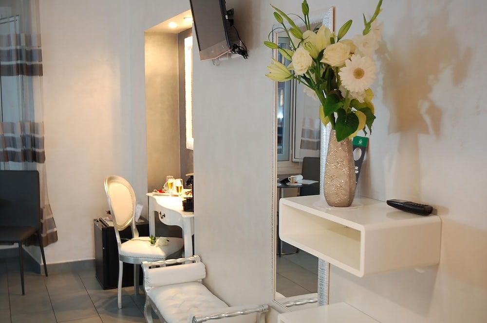 undefined Relais Cavour Inn 9