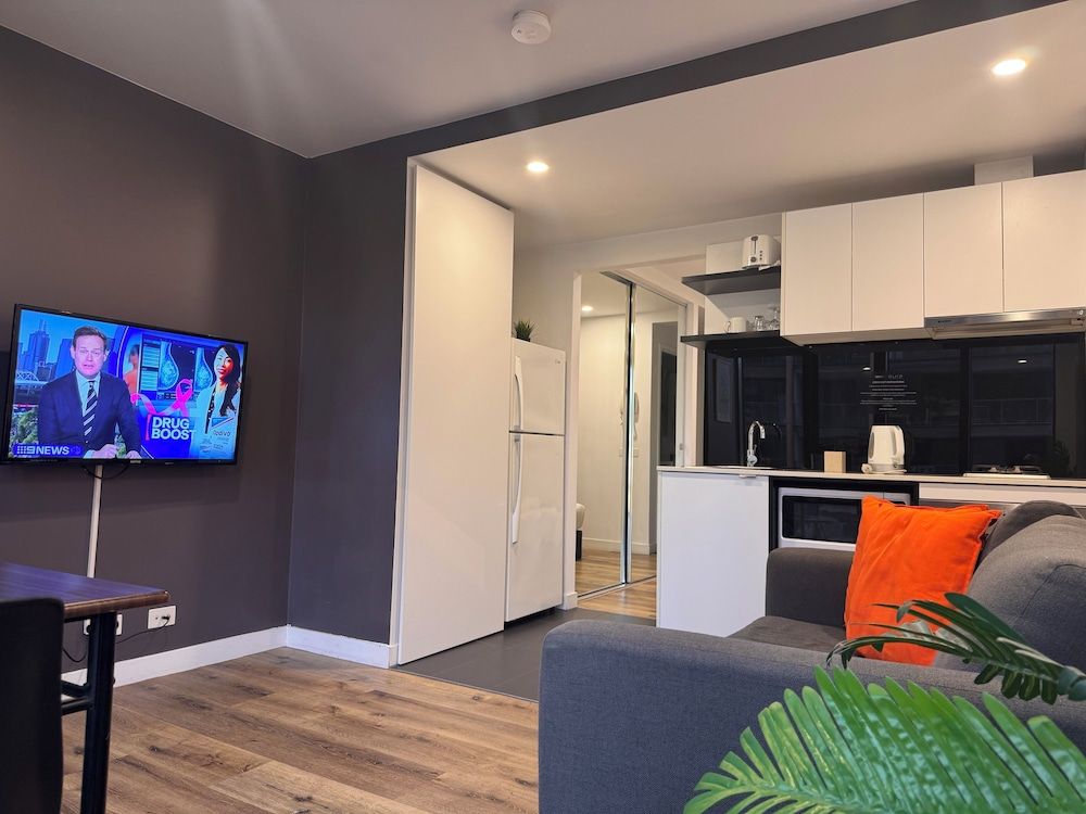 Aura on Flinders Serviced Apartments One Bedroom Budget Apartment 5
