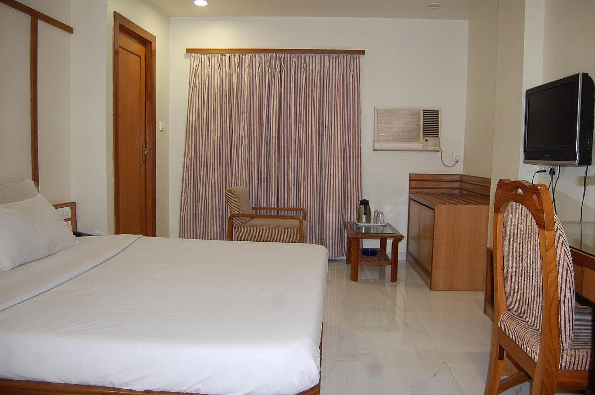 undefined Hotel Vice President 8