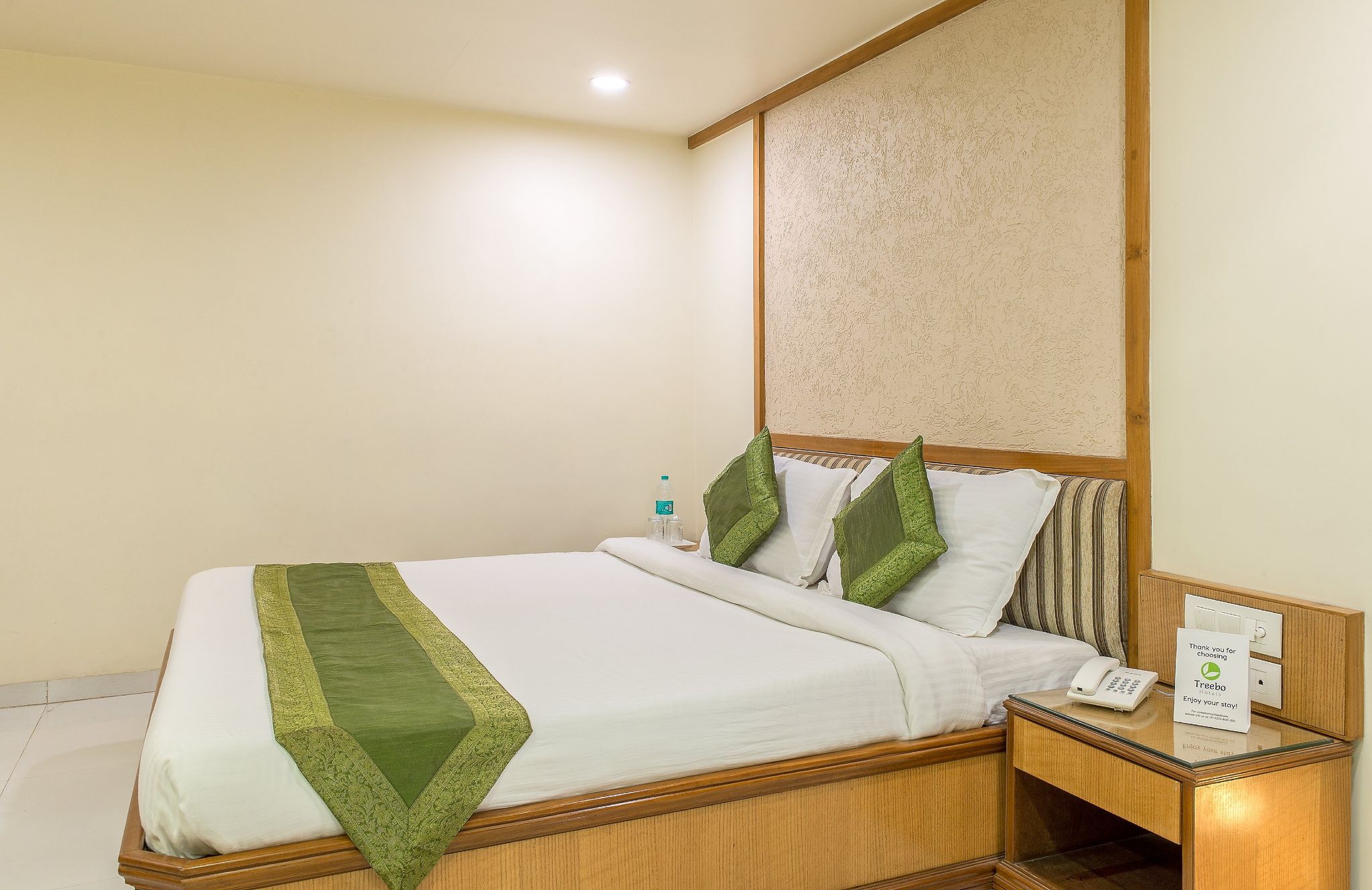 undefined Hotel Vice President 5