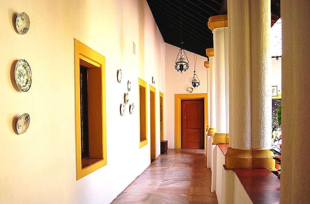 undefined Granpa's Inn Hotel Bougainvillea 7