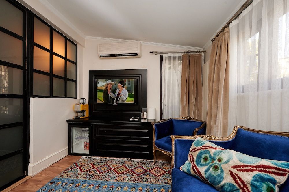 Faik Pasha Suites Basic Double Room 15