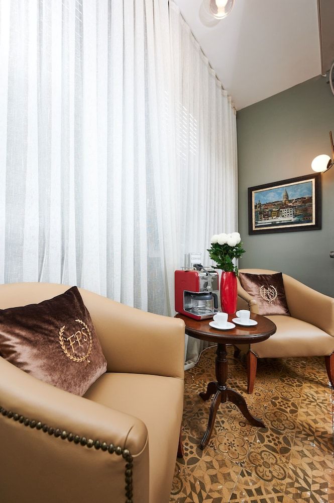 Faik Pasha Suites Basic Double Room 16