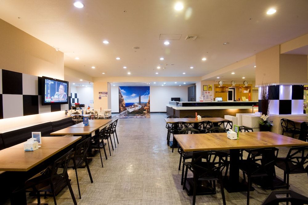 undefined Moshamanla Hotel - Ximen Branch 7