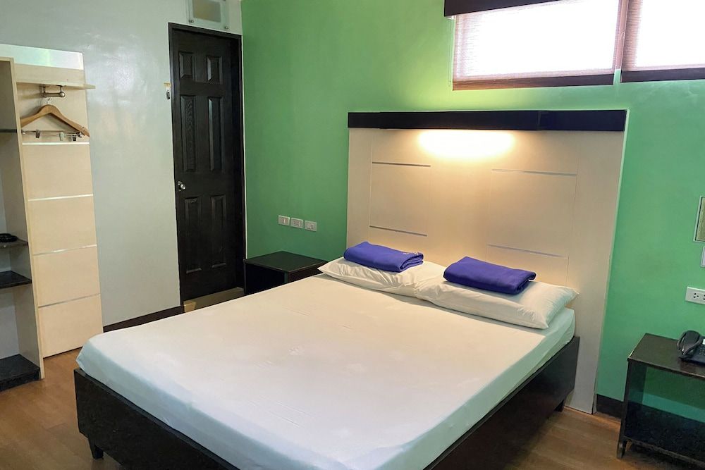 undefined Sugbutel Family Hotel Cebu powered by Cocotel 2