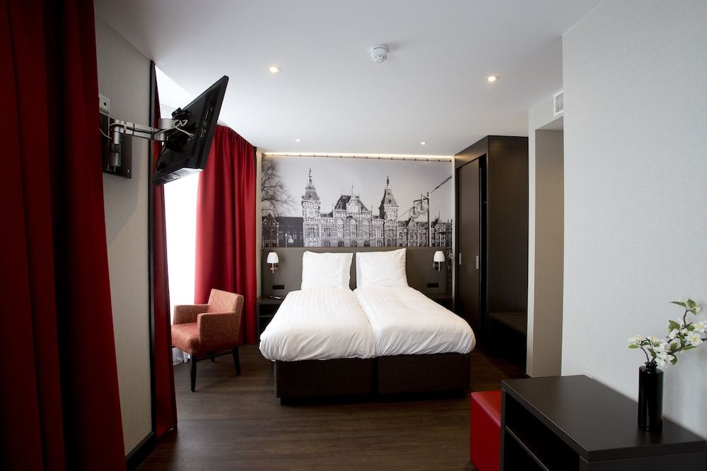 undefined Royal Amsterdam Hotel 2