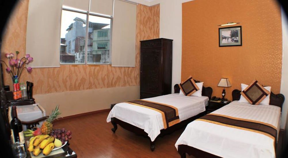 Hanoi City Guest House Superior Double Room 6