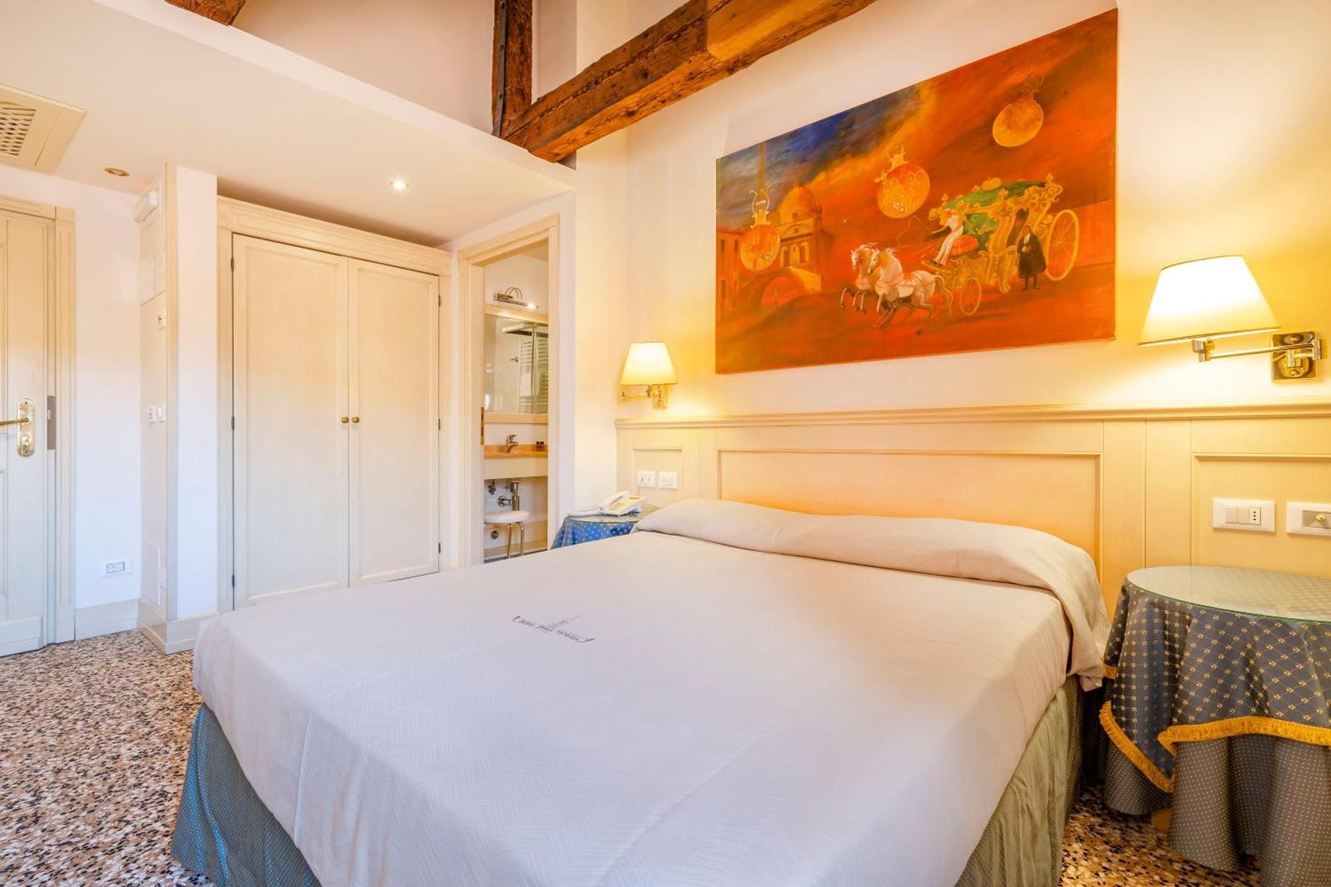 undefined Hotel Bella Venezia 3