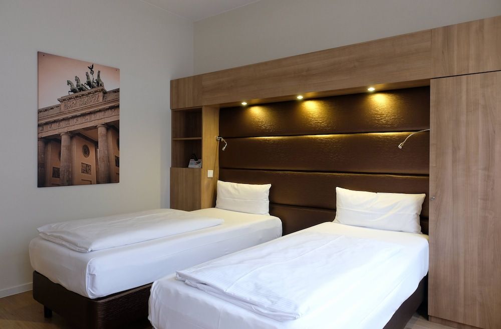 undefined Motel Plus Berlin 10