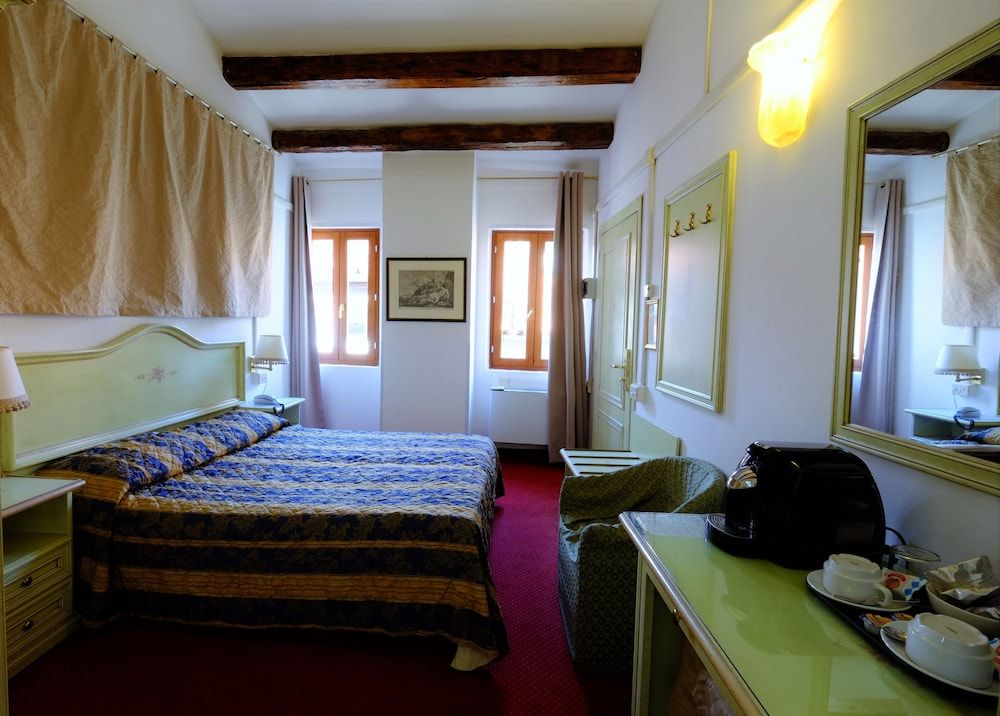 Ca' Pedrocchi Double Room 2