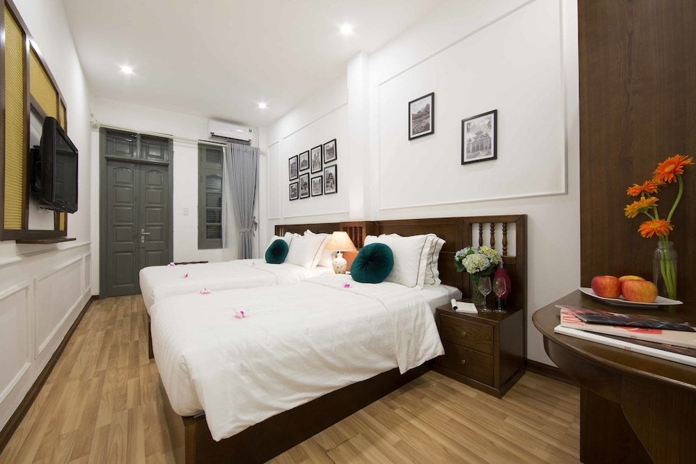 undefined Hanoi Amber hotel 9