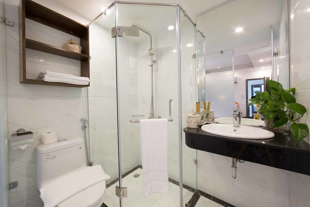 undefined Hanoi Amber hotel 7