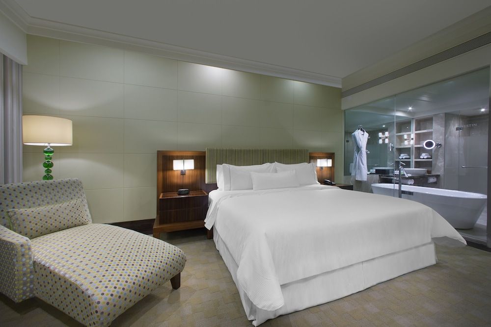 Executive Room, 1 King Bed