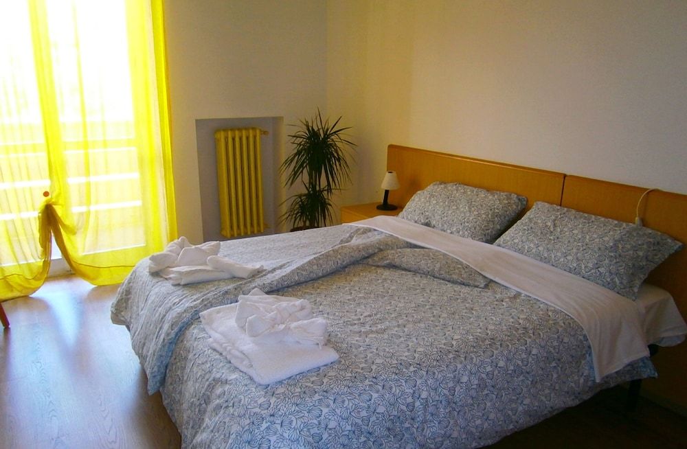 Double Room, Balcony