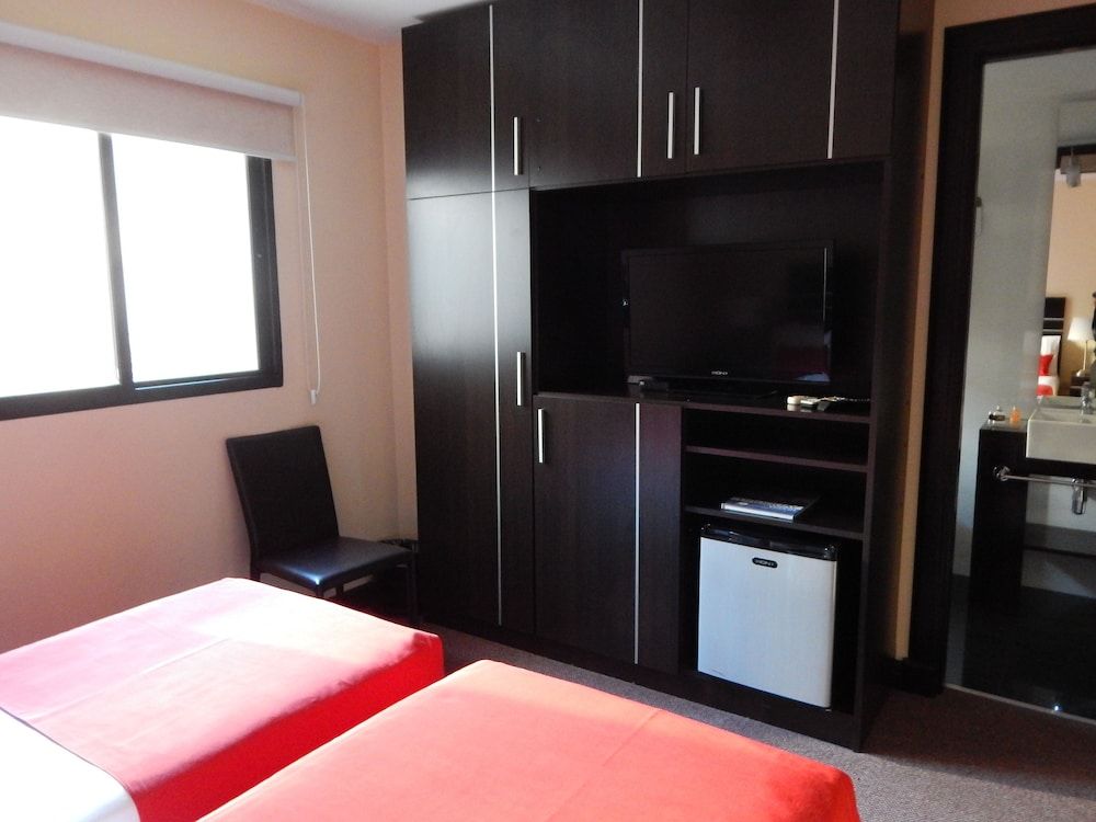 Puerto Mercado Hotel Standard Room, 2 Twin Beds 2