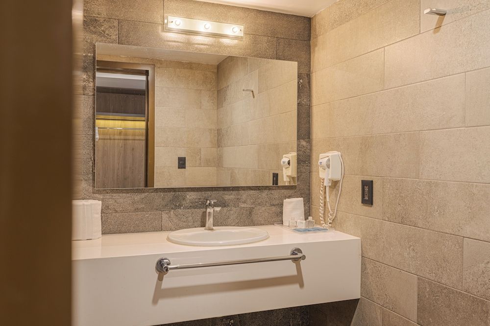 Hotel Malibu Junior Suite 19