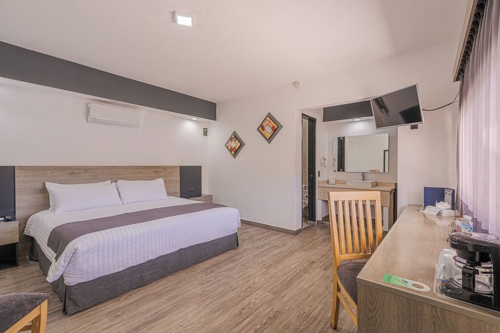 Hotel Malibu Estandar con cama king 6