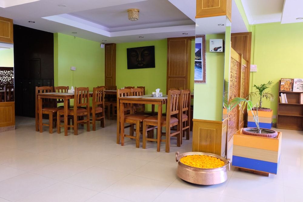 undefined Hotel Mountain Gateway 7