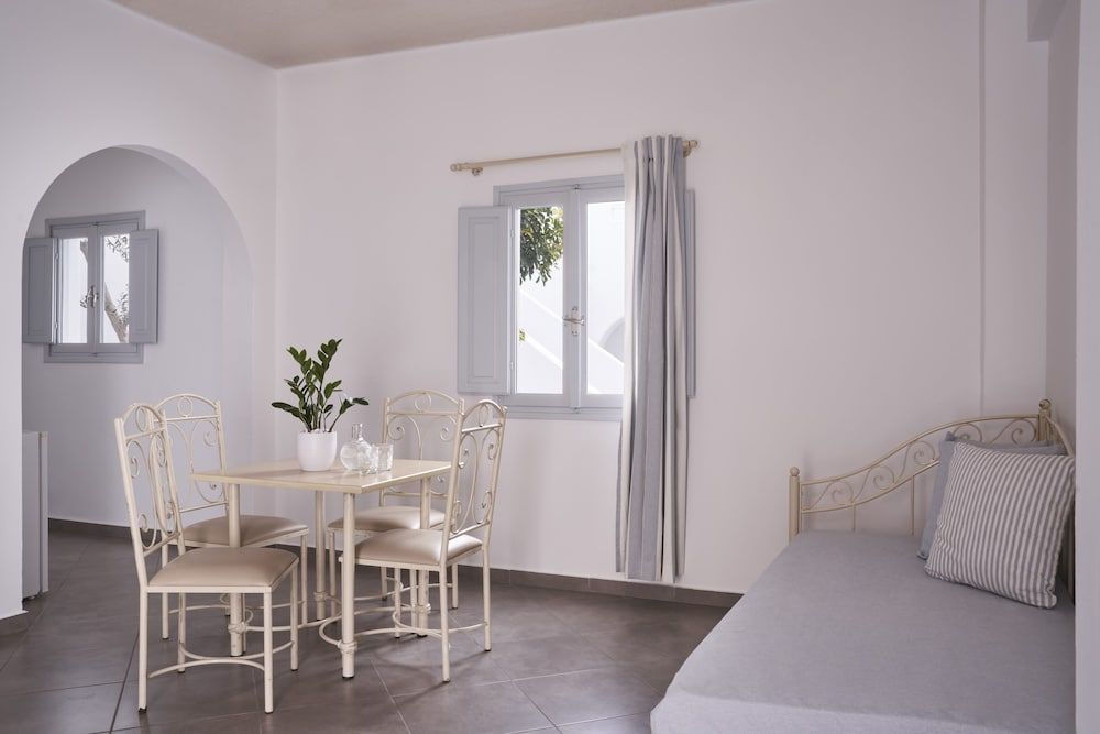 Makris Beach Hotel Suite, 1 Bedroom 4