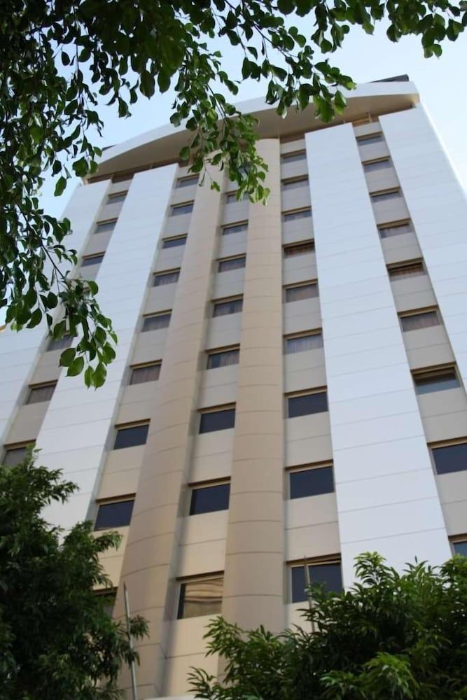 undefined Grand Hotel Beirut 5