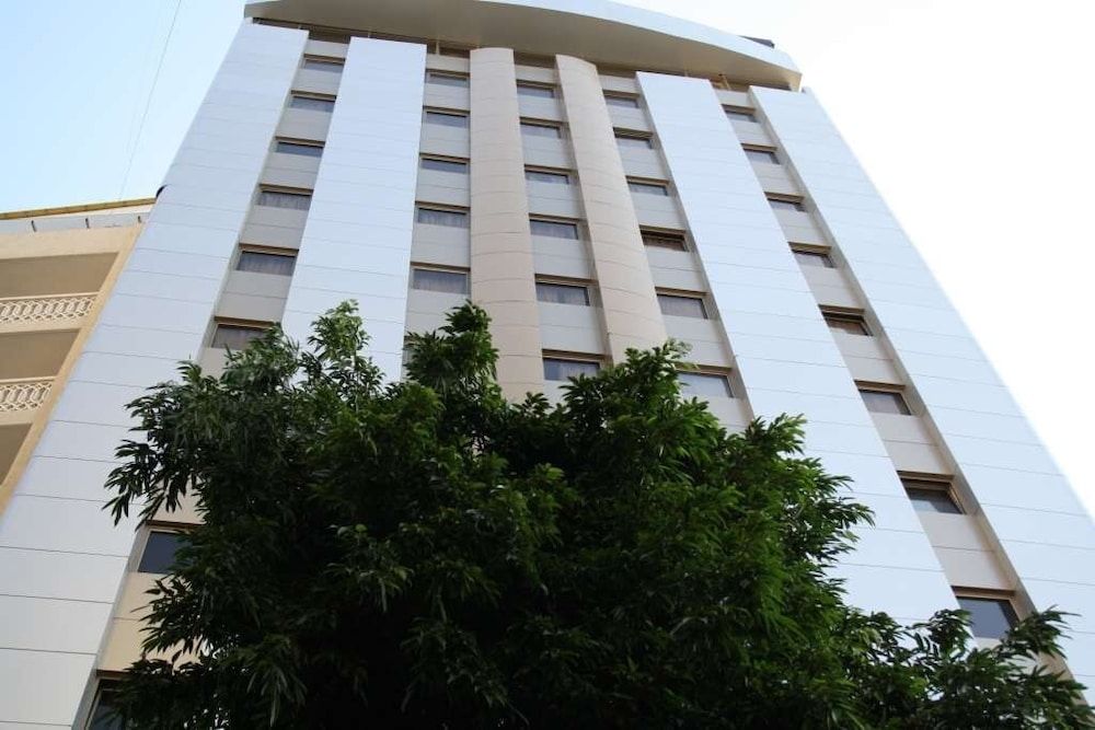 undefined Grand Hotel Beirut 7