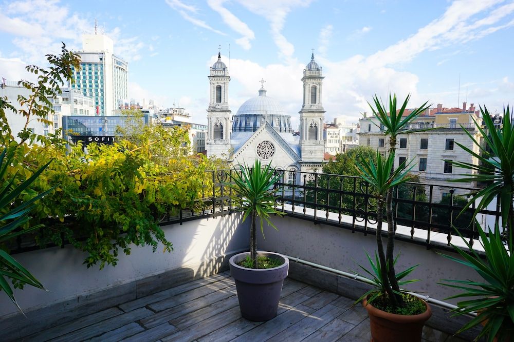 undefined Triada Hotel Taksim