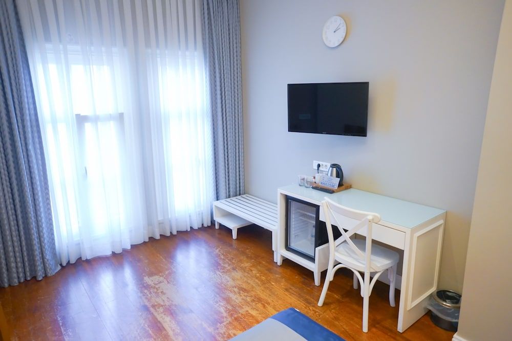 Triada Hotel Taksim Comfort Double Room, 1 Queen Bed, Annex Building 6