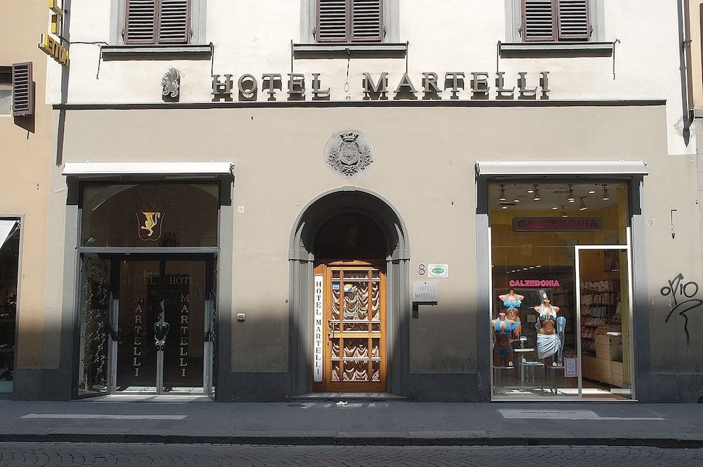 undefined Hotel Martelli 3