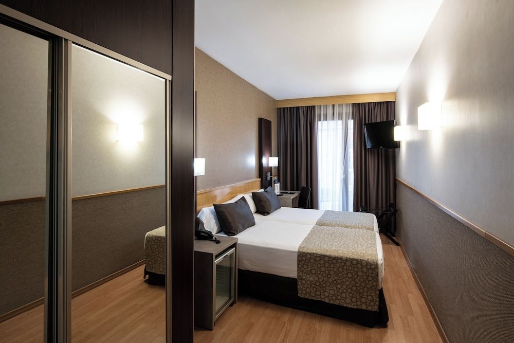 Catalonia Sagrada Familia Double Room 3