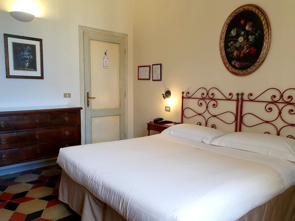 Hotel Annalena Superior Double Room, Garden View 5