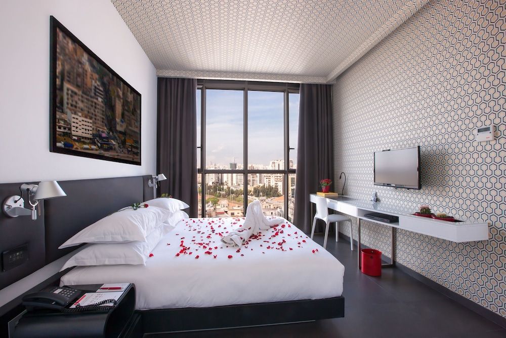 Premium One-Bedroom Suite