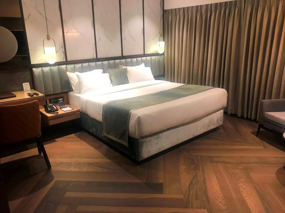 Tunga International Hotel Elegant Twin Room Joint Bed 3