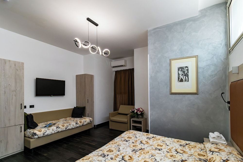 undefined Borgo Pio Suites Inn 2