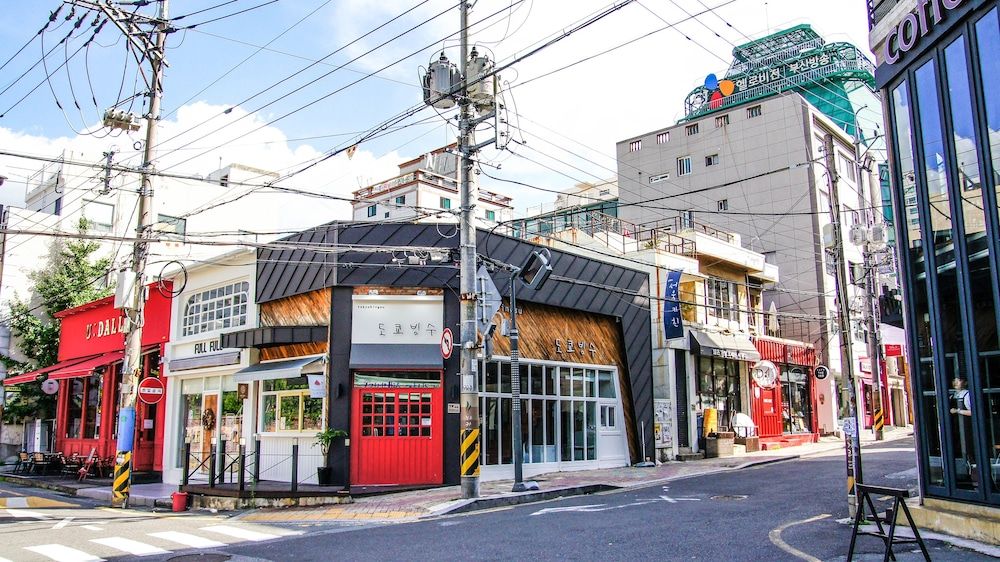 undefined Angel Hotel 3