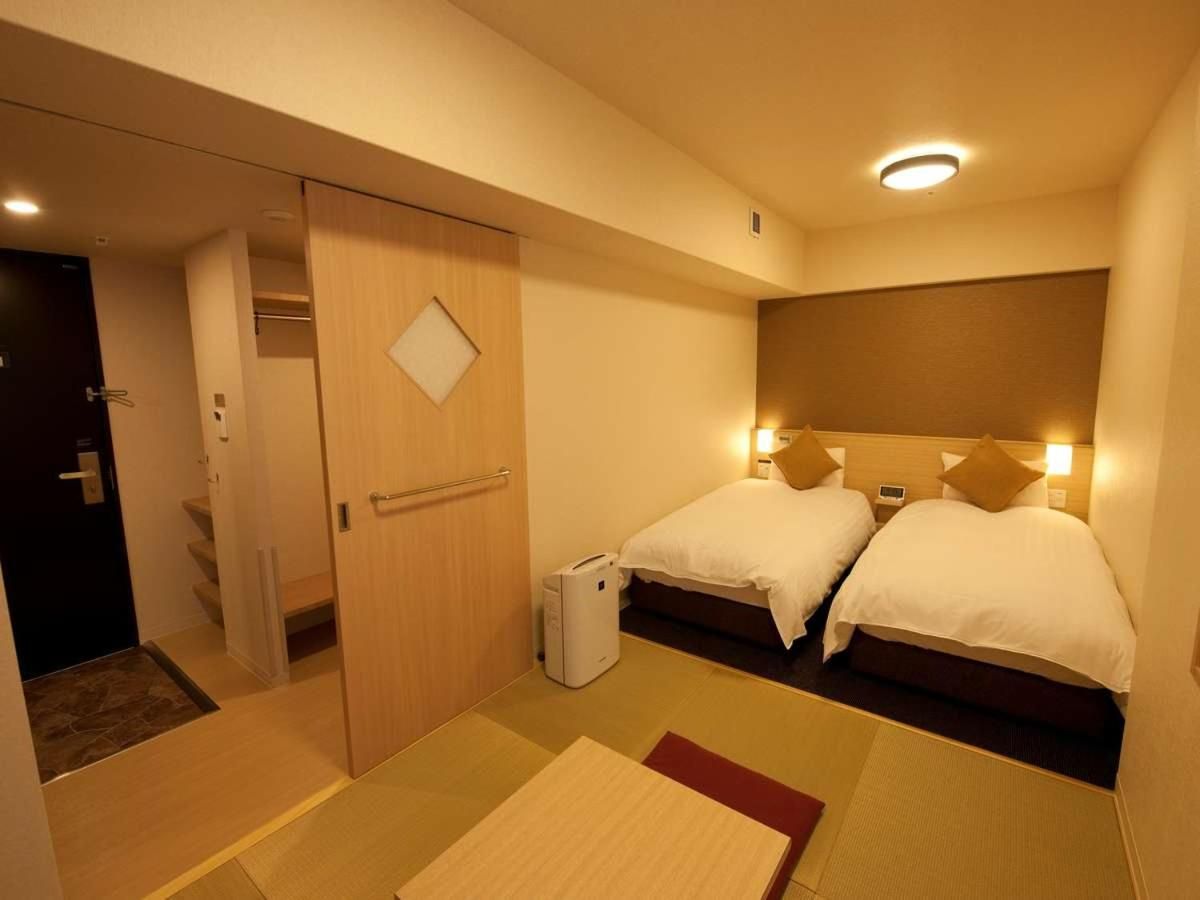 Twin Room with Tatami Area - Non-Smoking