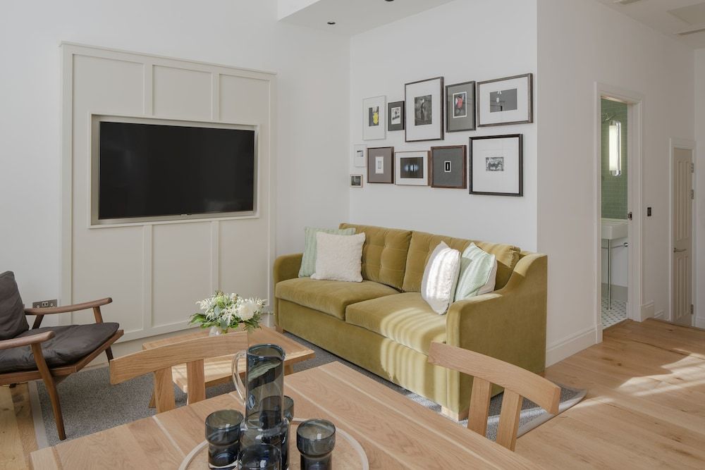 Old Town Chambers, Autograph Collection