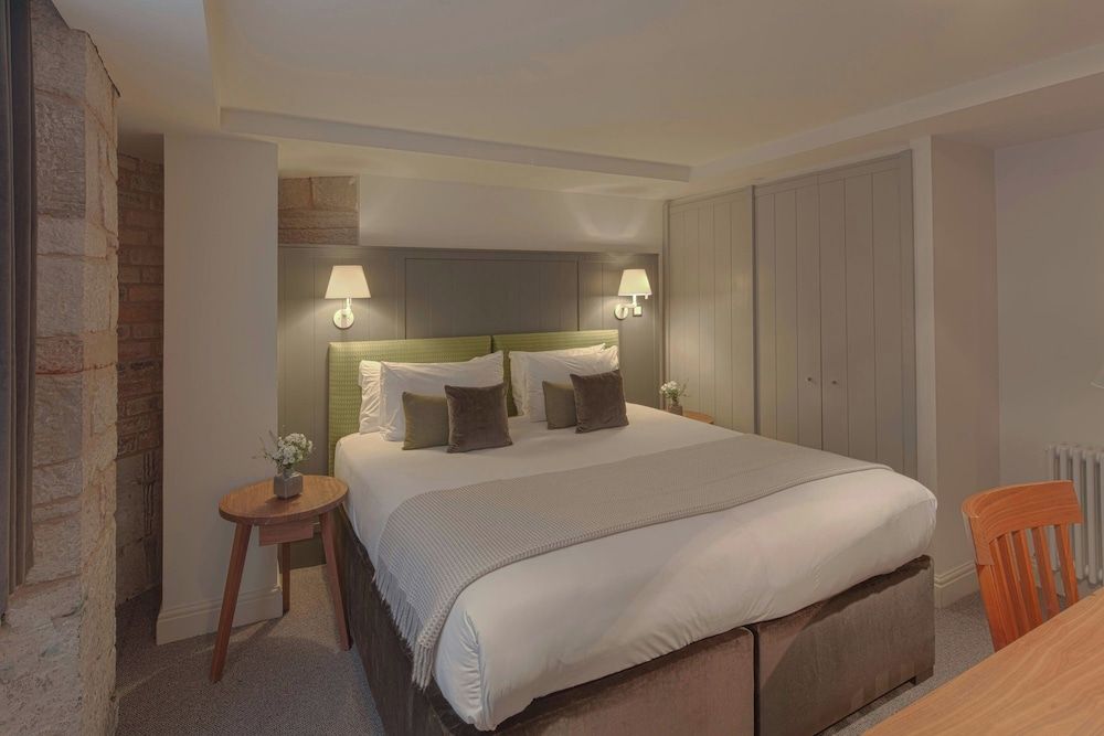 undefined Old Town Chambers, Autograph Collection 6