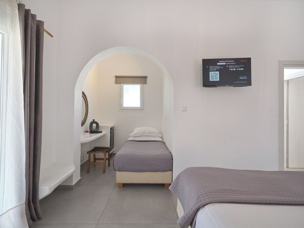 Mersina Exclusive Family Suite, 2 Bedrooms, Balcony 9